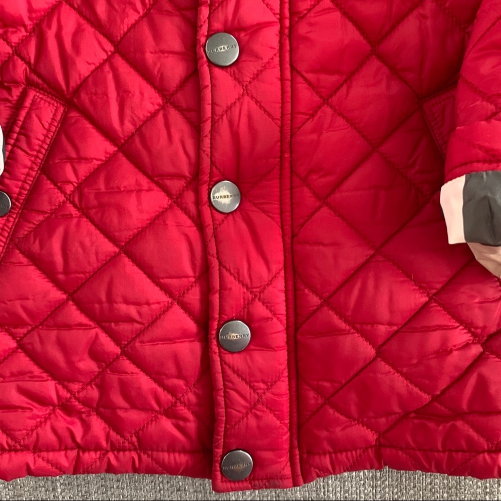 *SOLD* Unisex Burberry Quilted Jacket - Picture 6 of 10